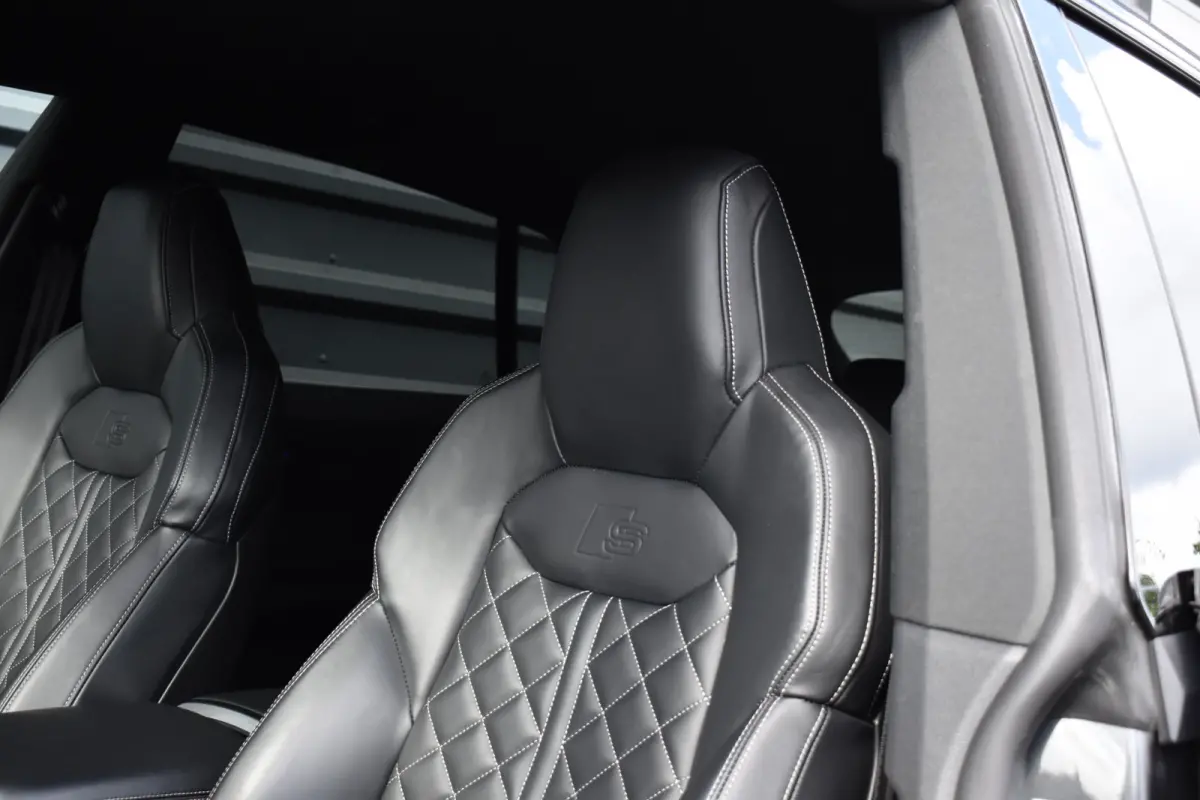 55 TFSI e Quattro Pro Line S | ACC | RS-Seats | Head-Up | B&O | Softclose | 22'' Wielen | Stuurverwarming | Matrix | Nachtzicht |