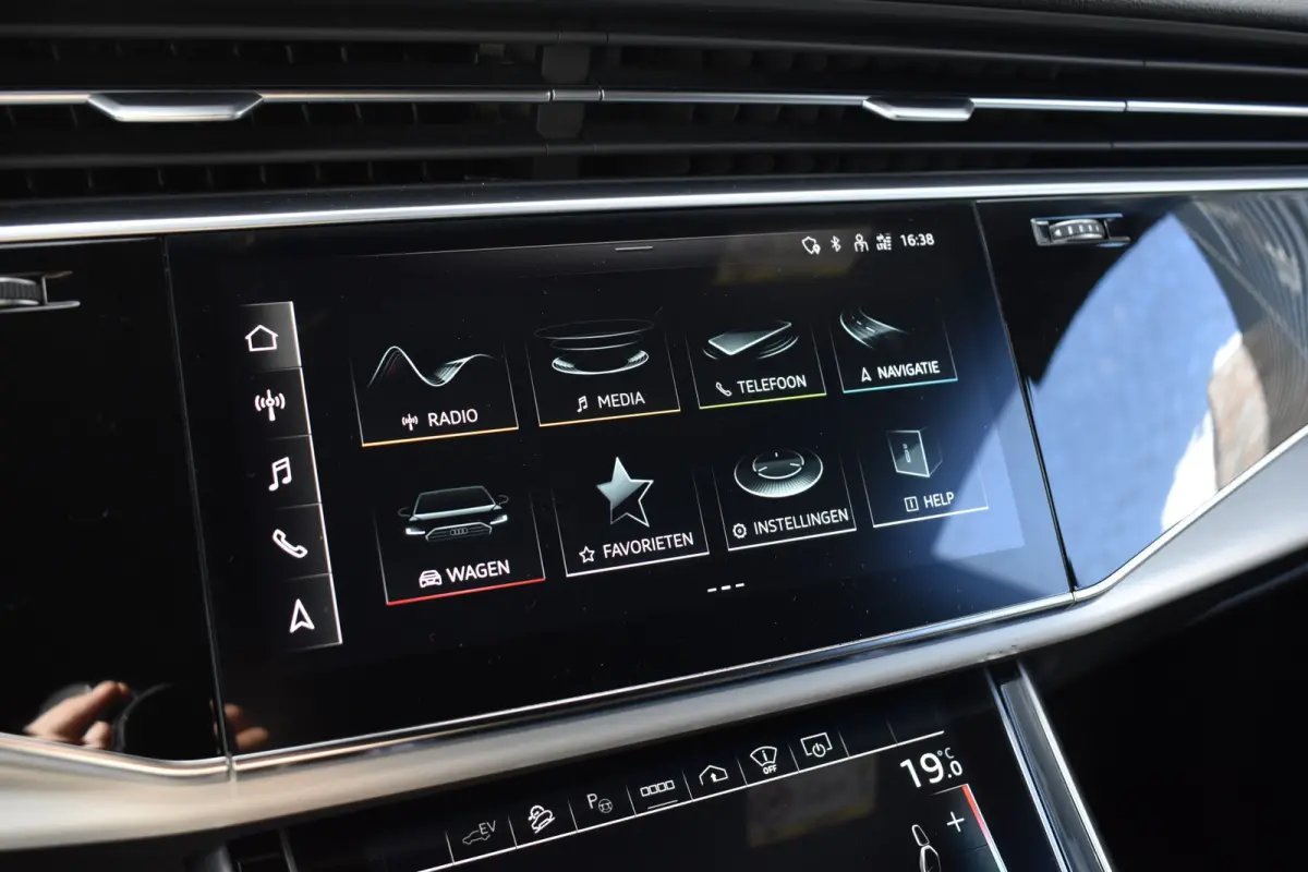 55 TFSI e Quattro Pro Line S | ACC | RS-Seats | Head-Up | B&O | Softclose | 22'' Wielen | Stuurverwarming | Matrix | Nachtzicht |