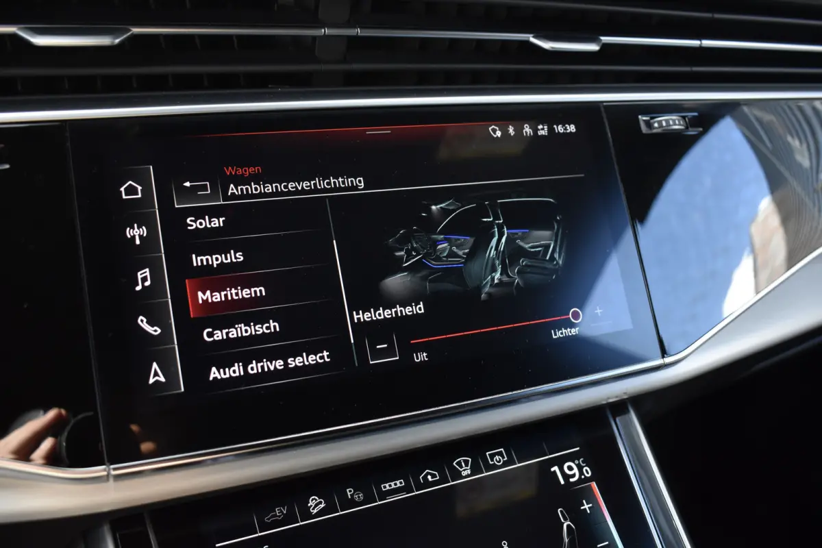 55 TFSI e Quattro Pro Line S | ACC | RS-Seats | Head-Up | B&O | Softclose | 22'' Wielen | Stuurverwarming | Matrix | Nachtzicht |