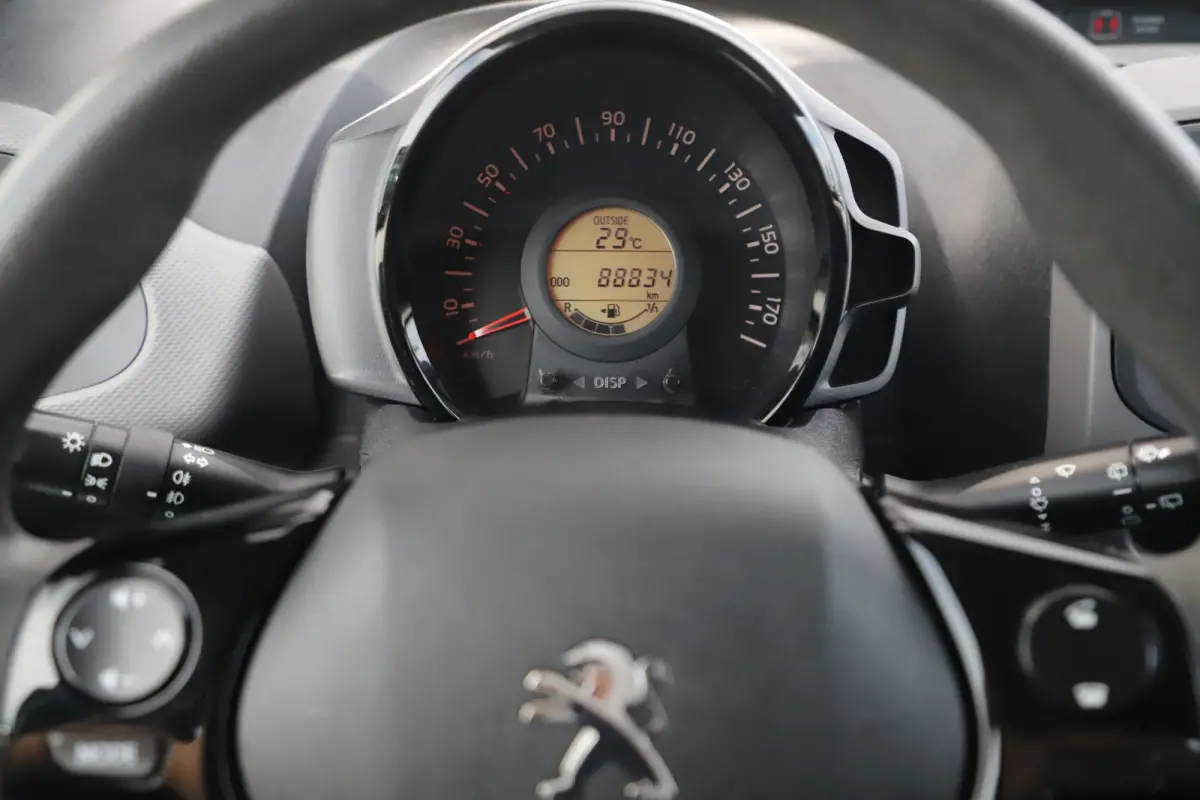 1.0 e-VTi Active Airco Radio Bluetooth Elektrische Ramen Centrale Vergrendeling