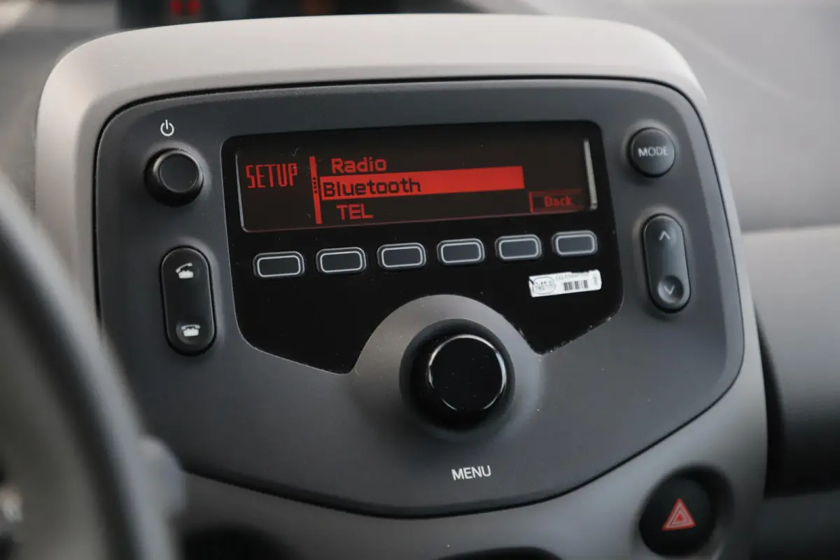1.0 e-VTi Active Airco Radio Bluetooth Elektrische Ramen Centrale Vergrendeling