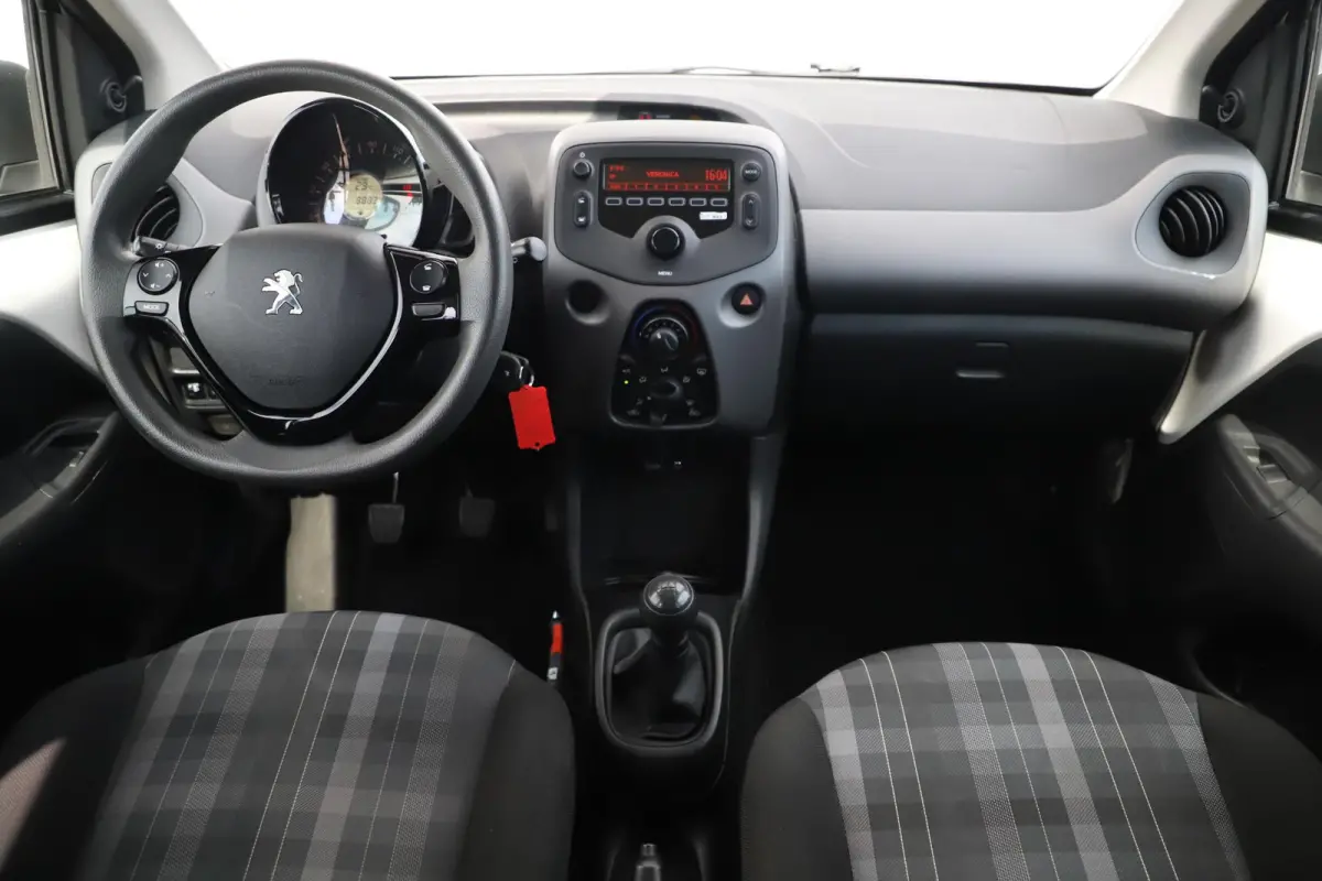 1.0 e-VTi Active Airco Radio Bluetooth Elektrische Ramen Centrale Vergrendeling