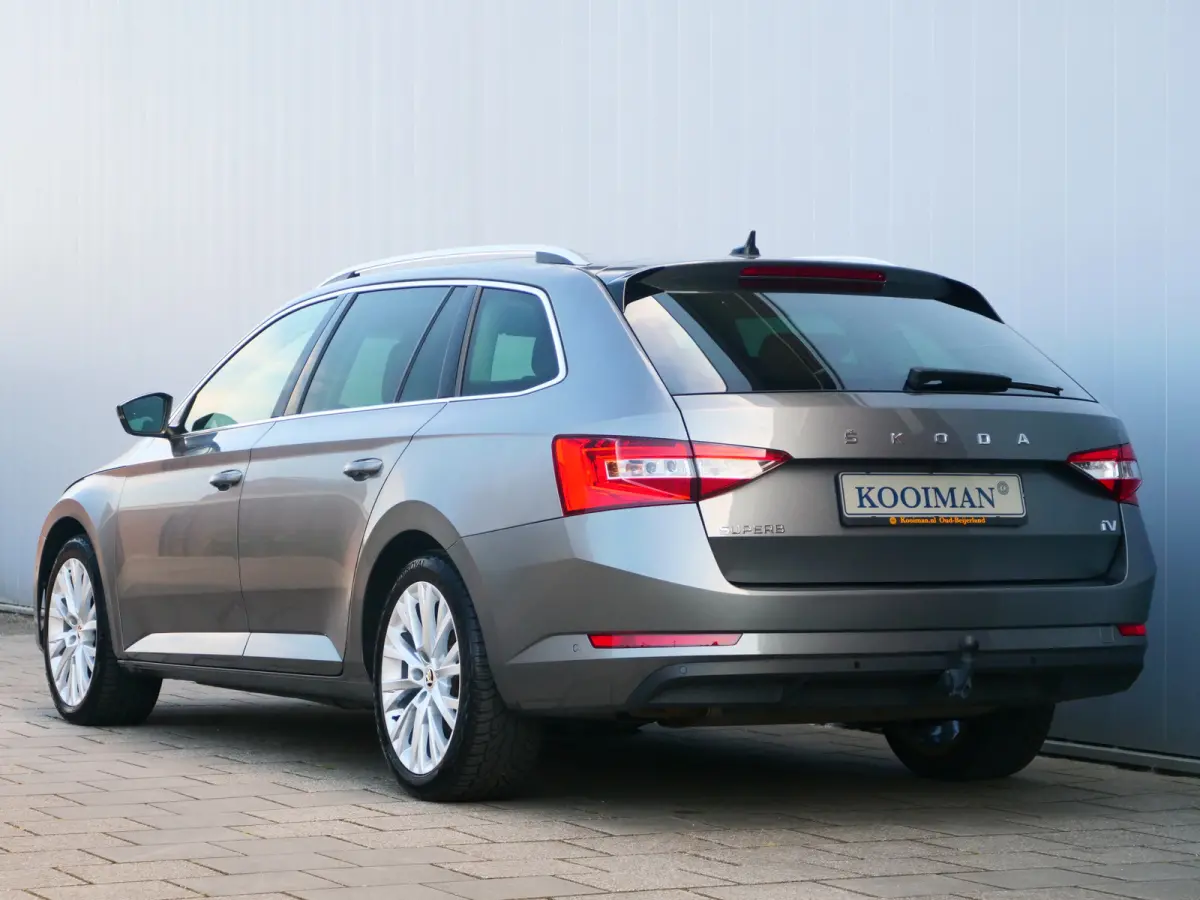 1.4 TSI iV Syle 218 Pk Automaat Navi / DAB / Pano-dak / Apple Carplay / Leer / Trekhaak