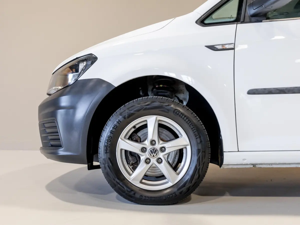 1.2 TSI L1H1 BMT Trendline / 84pk / Trekhaak / Airco /