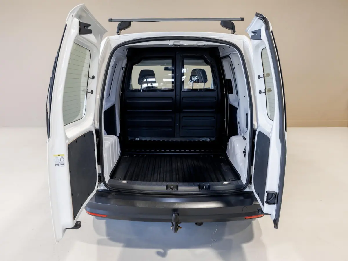 1.2 TSI L1H1 BMT Trendline / 84pk / Trekhaak / Airco /