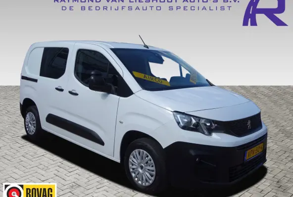 1.2 PureTech Pro BENZINE AIRCO NAVI CRUISE CONTROL PDC SCHUIFDEUR