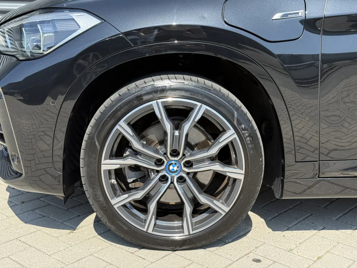xDrive25e M-Sport Leder/Camera/HUD