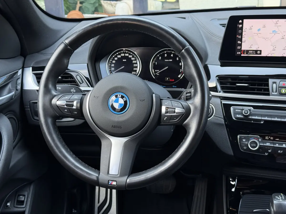 xDrive25e M-Sport Leder/Camera/HUD