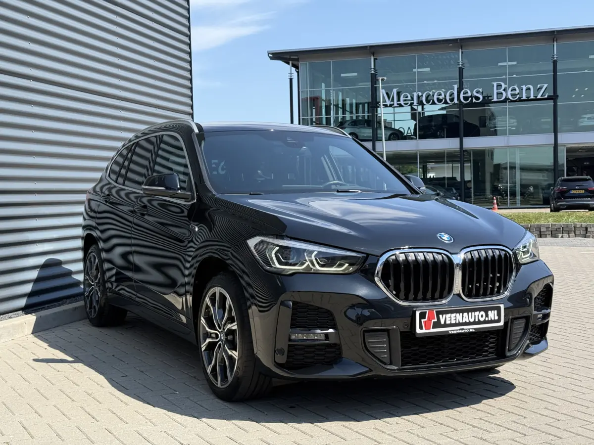 xDrive25e M-Sport Leder/Camera/HUD