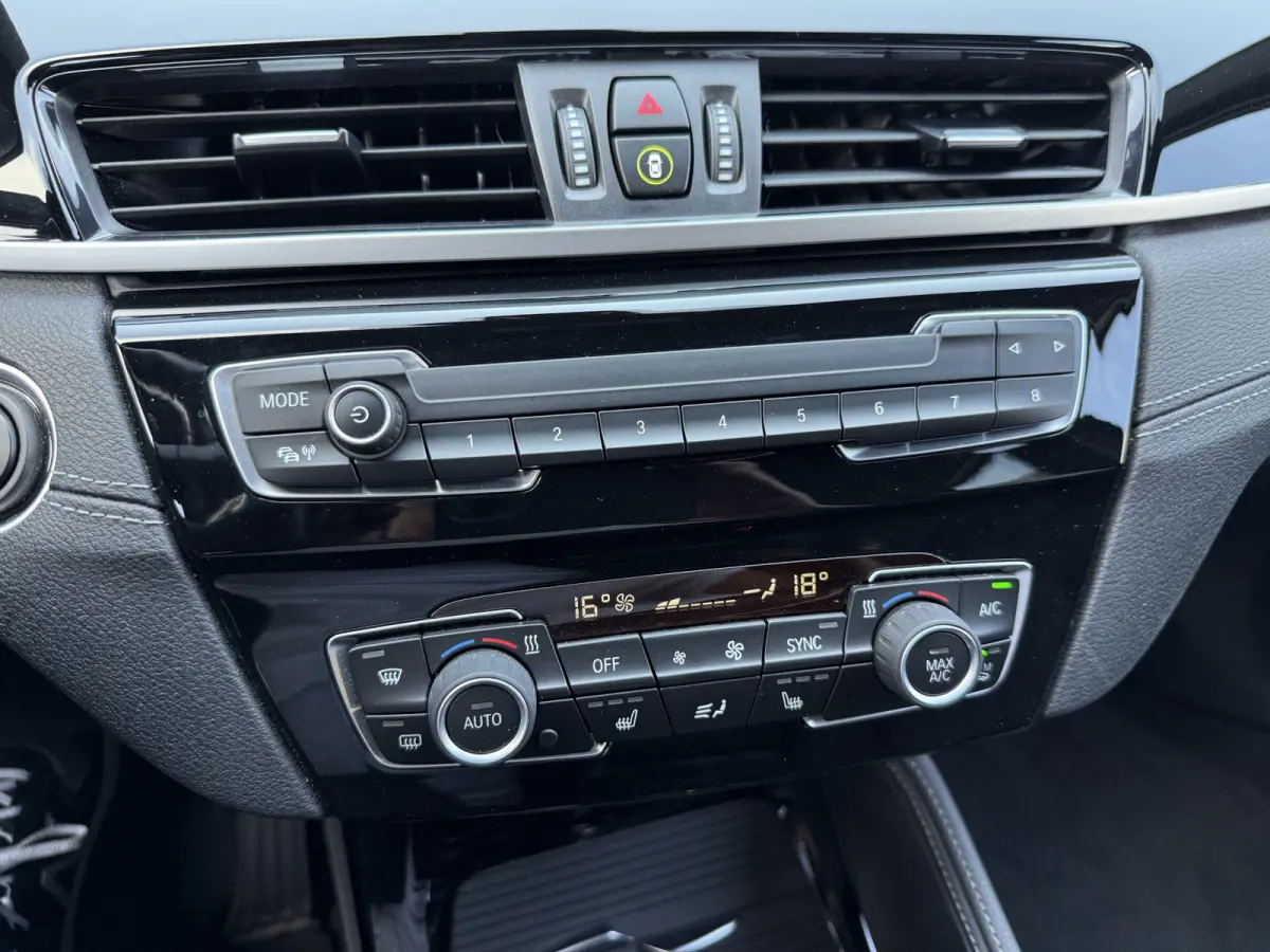 xDrive25e M-Sport Leder/Camera/HUD