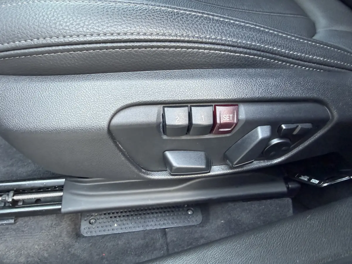 xDrive25e M-Sport Leder/Camera/HUD