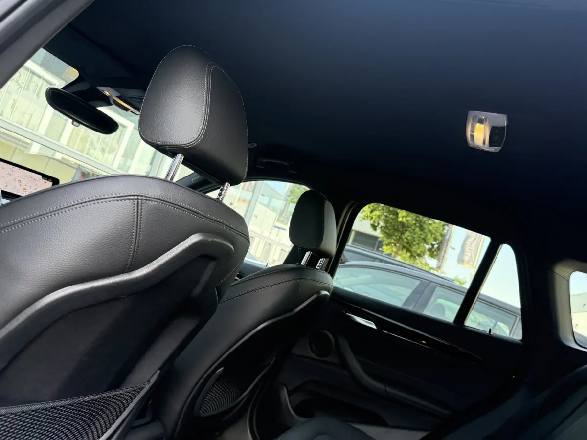 xDrive25e M-Sport Leder/Camera/HUD