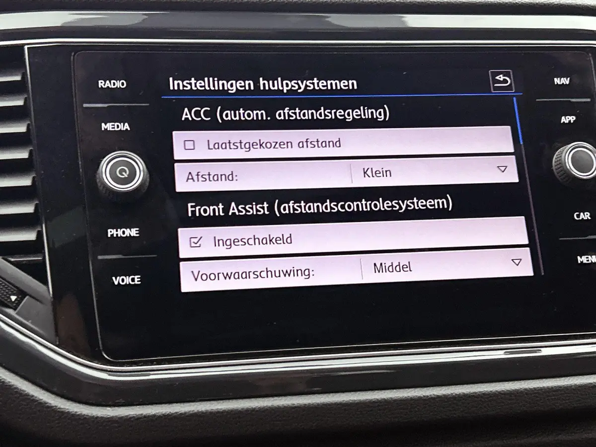1.5 TSI Sport | 150 PK | Automaat | Digital Cockpit PRO | Apple Carplay / Android Auto | Panoramaschuif-kanteldak | Stoelverwarming | Elektrische Kofferbak |