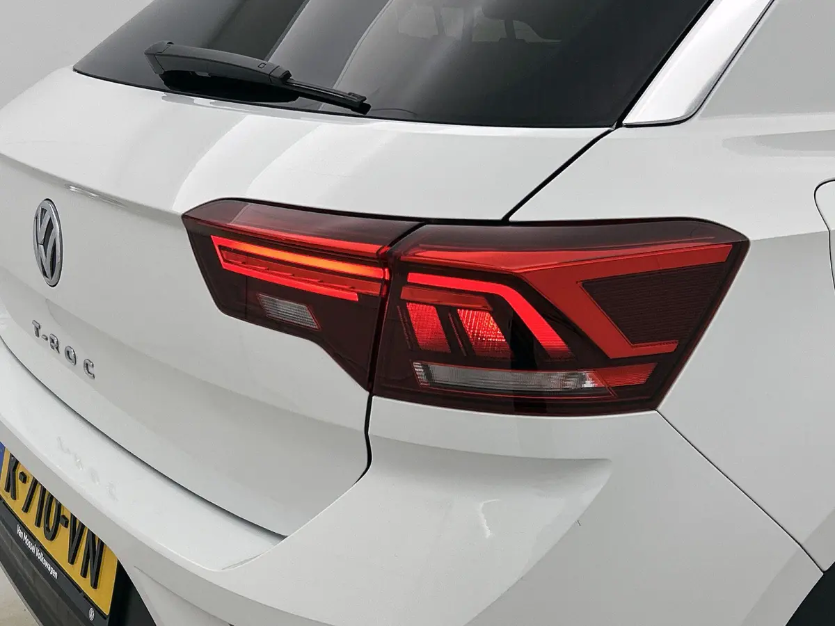 1.5 TSI Sport | 150 PK | Automaat | Digital Cockpit PRO | Apple Carplay / Android Auto | Panoramaschuif-kanteldak | Stoelverwarming | Elektrische Kofferbak |