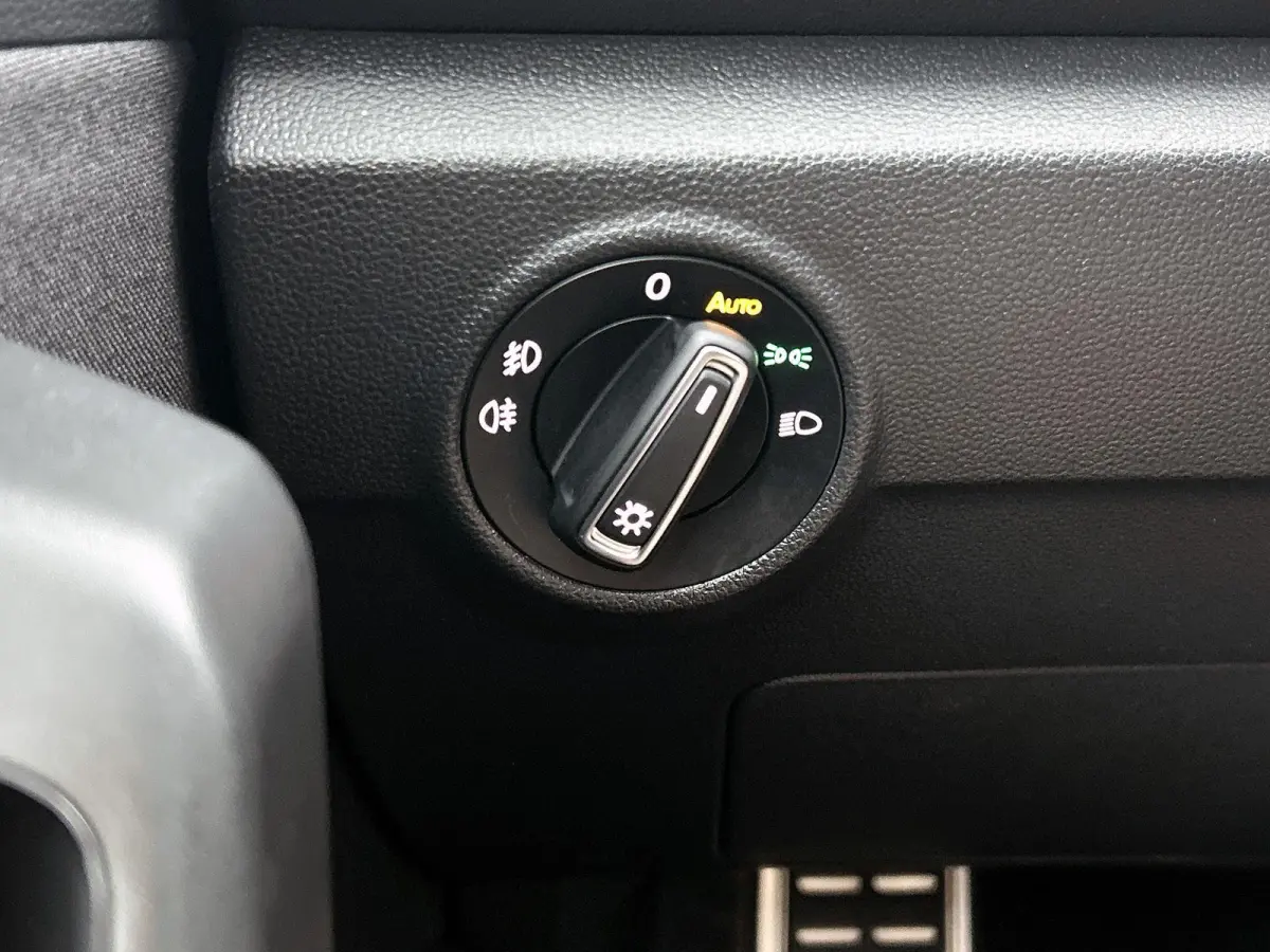 1.5 TSI Sport | 150 PK | Automaat | Digital Cockpit PRO | Apple Carplay / Android Auto | Panoramaschuif-kanteldak | Stoelverwarming | Elektrische Kofferbak |