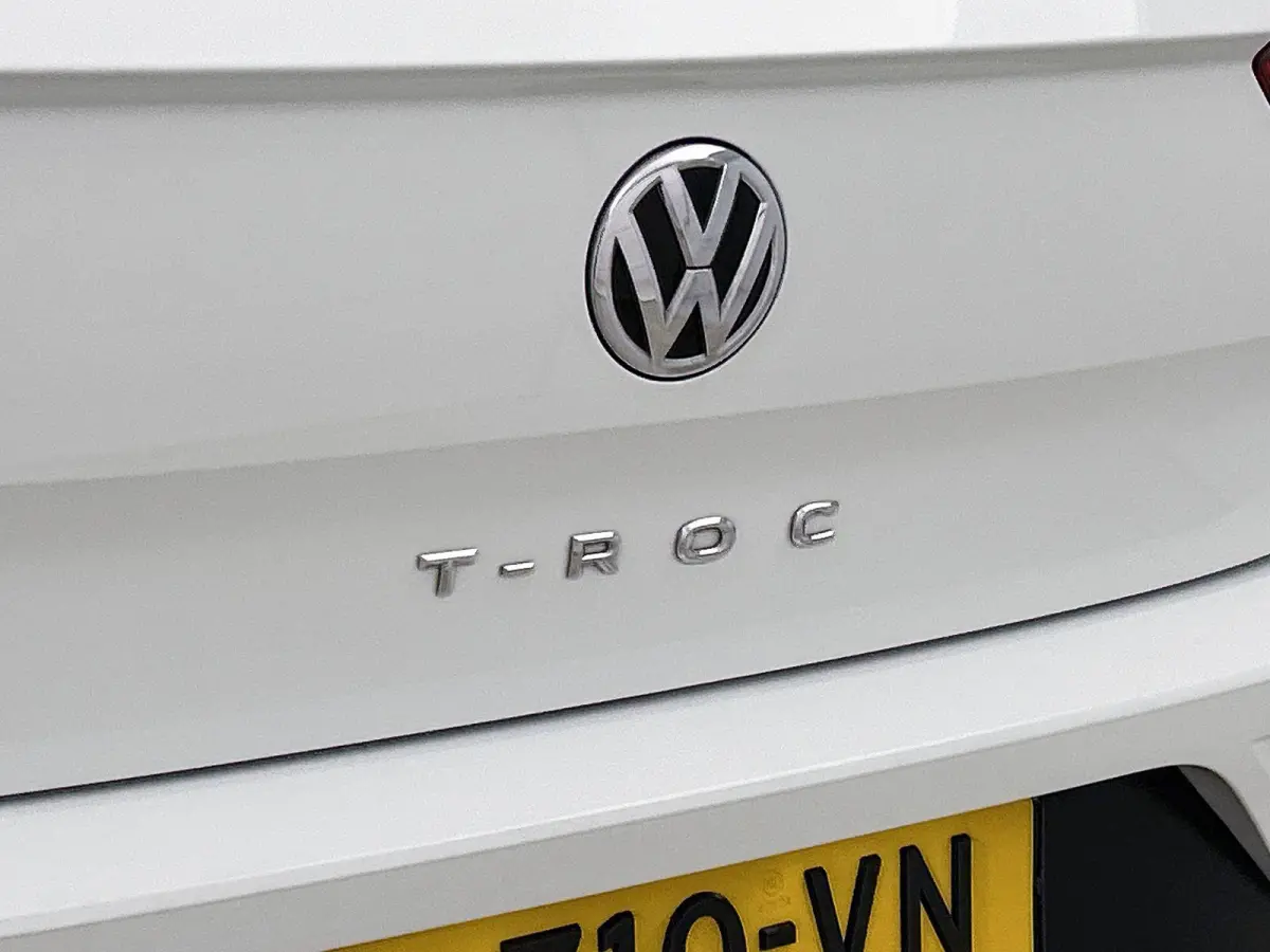 1.5 TSI Sport | 150 PK | Automaat | Digital Cockpit PRO | Apple Carplay / Android Auto | Panoramaschuif-kanteldak | Stoelverwarming | Elektrische Kofferbak |
