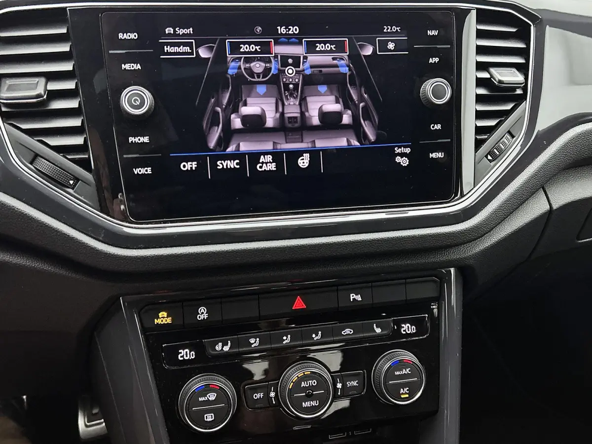 1.5 TSI Sport | 150 PK | Automaat | Digital Cockpit PRO | Apple Carplay / Android Auto | Panoramaschuif-kanteldak | Stoelverwarming | Elektrische Kofferbak |