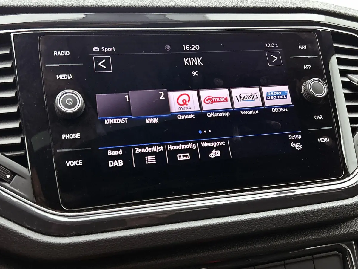 1.5 TSI Sport | 150 PK | Automaat | Digital Cockpit PRO | Apple Carplay / Android Auto | Panoramaschuif-kanteldak | Stoelverwarming | Elektrische Kofferbak |