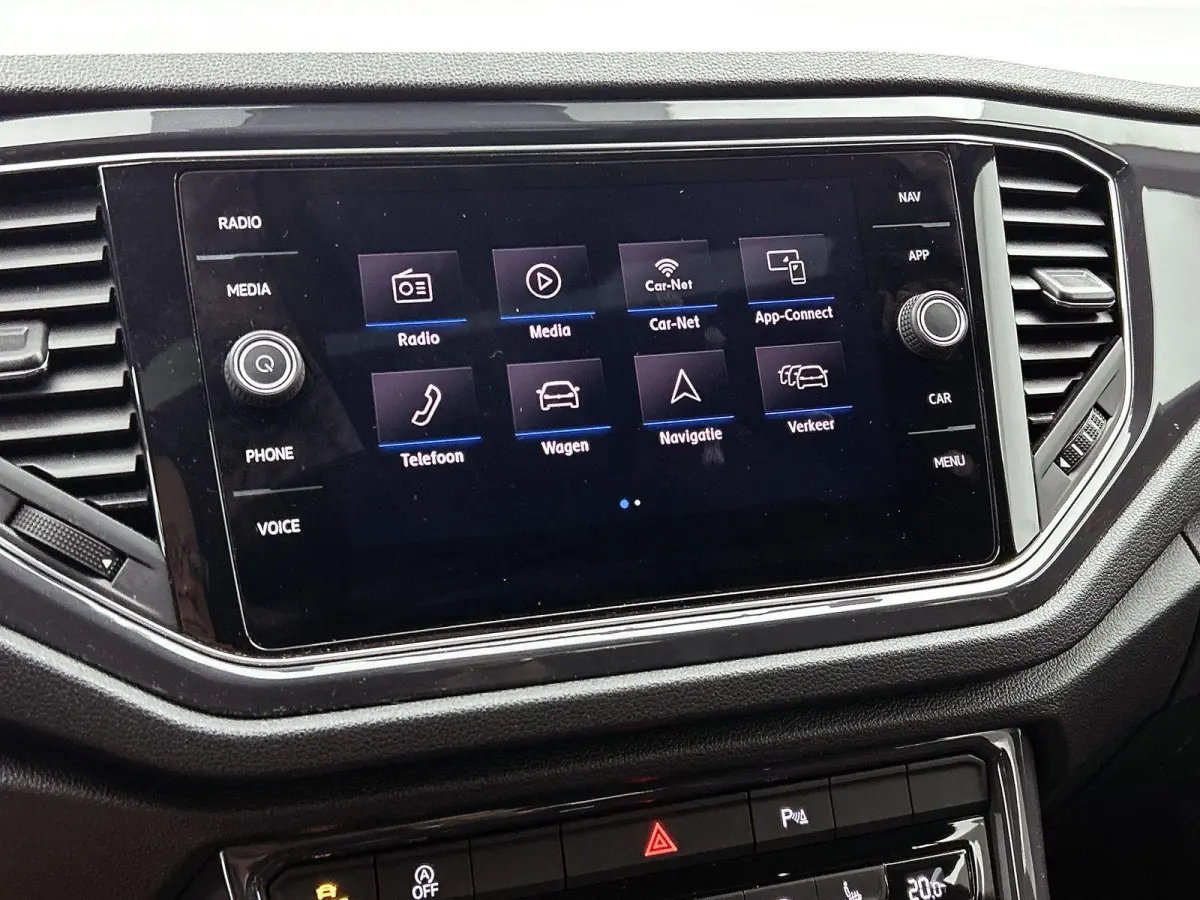 1.5 TSI Sport | 150 PK | Automaat | Digital Cockpit PRO | Apple Carplay / Android Auto | Panoramaschuif-kanteldak | Stoelverwarming | Elektrische Kofferbak |