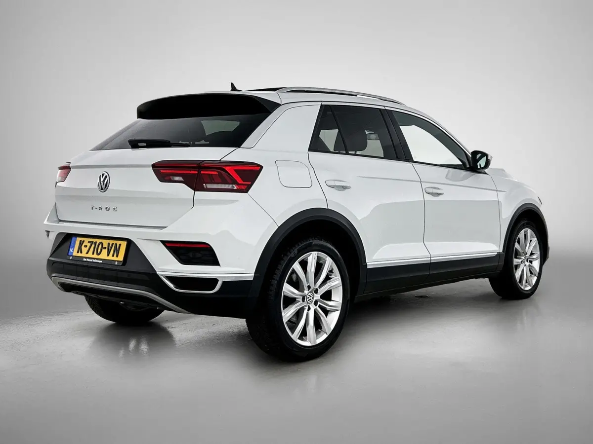 1.5 TSI Sport | 150 PK | Automaat | Digital Cockpit PRO | Apple Carplay / Android Auto | Panoramaschuif-kanteldak | Stoelverwarming | Elektrische Kofferbak |