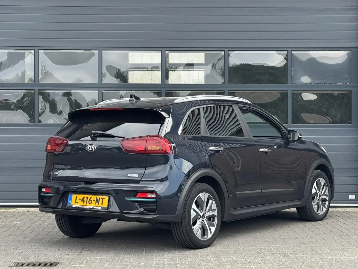 DYNAMICPLUSLINE 64 KWH (100% SOH) I SCHUIF/KANTELDAK I ADAPTIVE CRUISE CONTROL I PARKEERCAMERA