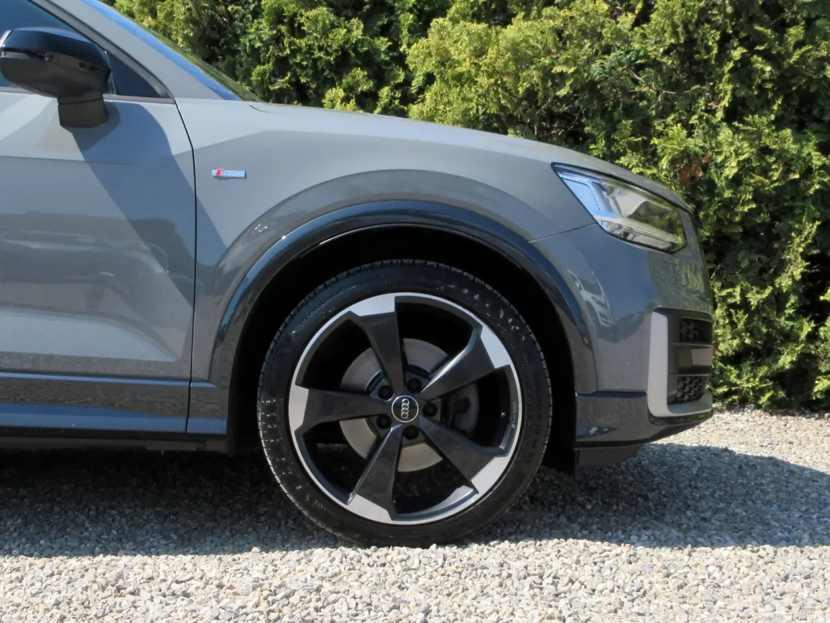 1.4 TFSI CoD S-Line * Led * Navi * 19 inch *