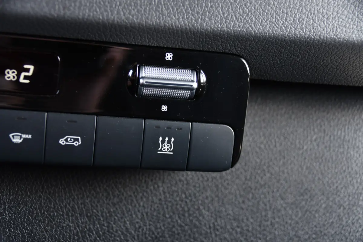 316 2.2 CDI L2H2 PB Edition Cruise, 360 Camera, Carplay, LED, 10,5'' Mbux, Automaat, 164pk, Stoelverwarming, Standkachel, Trekhaak, Uniek!
