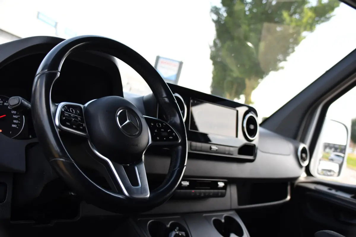 316 2.2 CDI L2H2 PB Edition Cruise, 360 Camera, Carplay, LED, 10,5'' Mbux, Automaat, 164pk, Stoelverwarming, Standkachel, Trekhaak, Uniek!