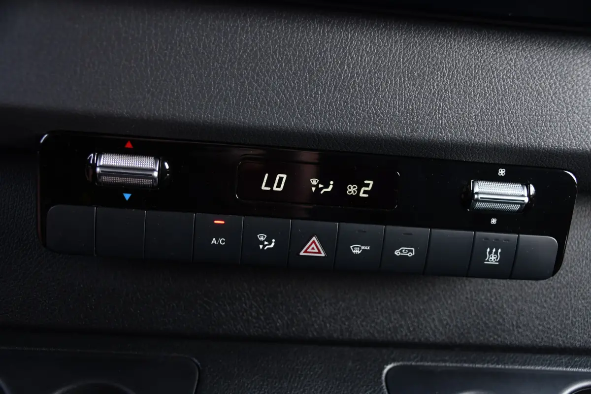 316 2.2 CDI L2H2 PB Edition Cruise, 360 Camera, Carplay, LED, 10,5'' Mbux, Automaat, 164pk, Stoelverwarming, Standkachel, Trekhaak, Uniek!