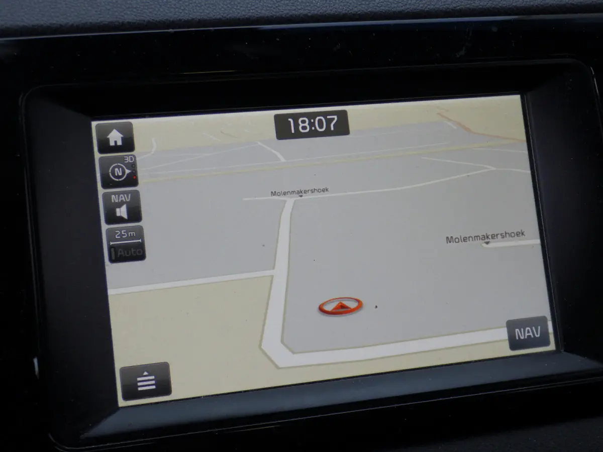1.6 GDi Hybrid Aut BusinessLine, Camera, Stoel/Stuurverw, Navi!