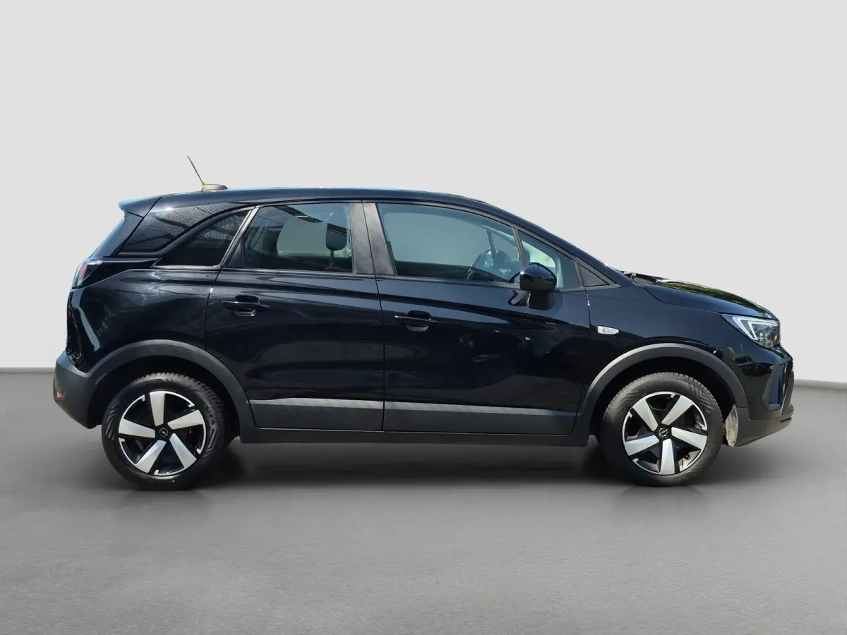 1.2 Turbo Edition Nieuw model | Camera | LED | Climate control | Parkeersensoren voor + achter | Full map navigatie | Carplay/android auto |