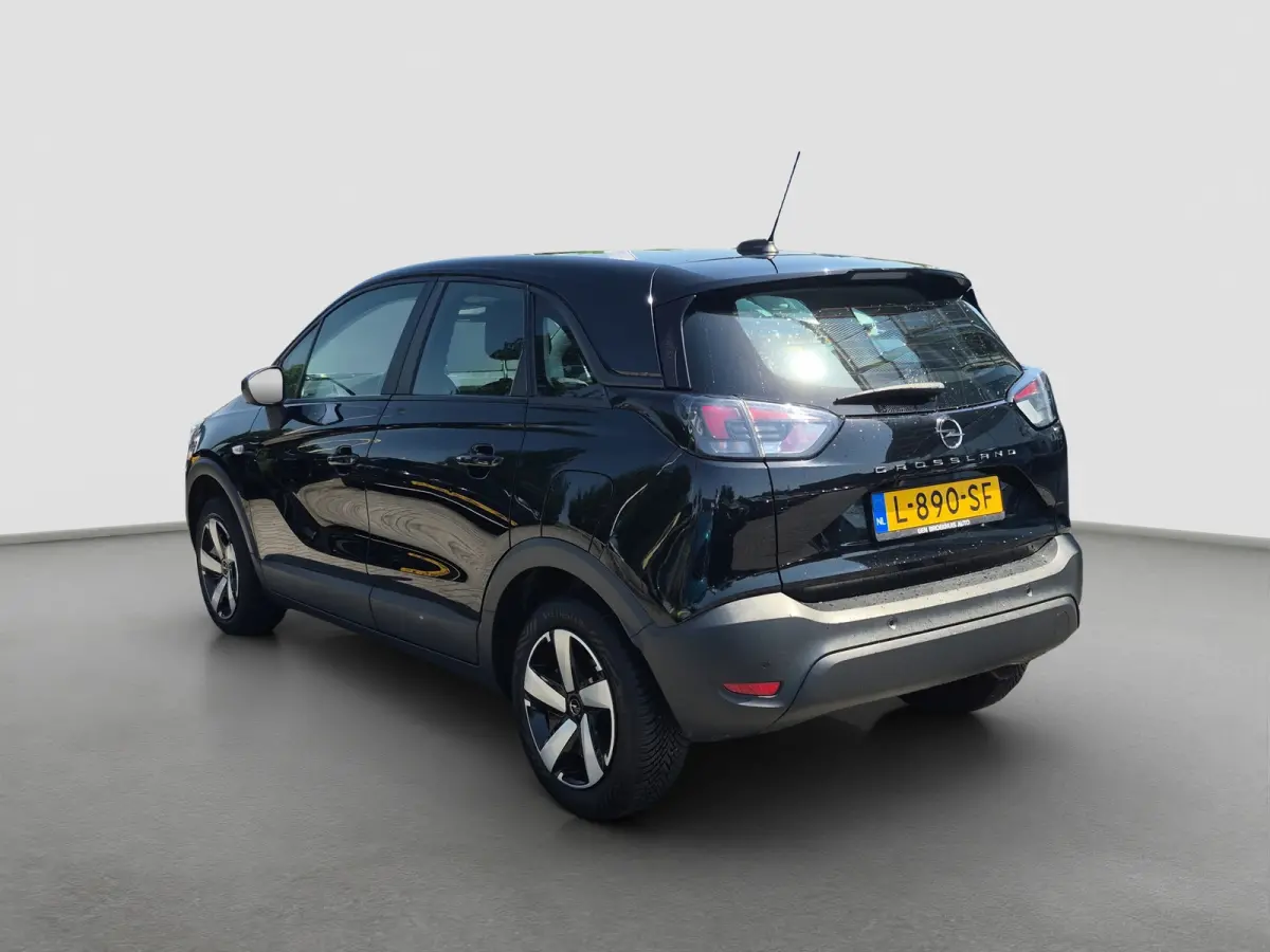 1.2 Turbo Edition Nieuw model | Camera | LED | Climate control | Parkeersensoren voor + achter | Full map navigatie | Carplay/android auto |