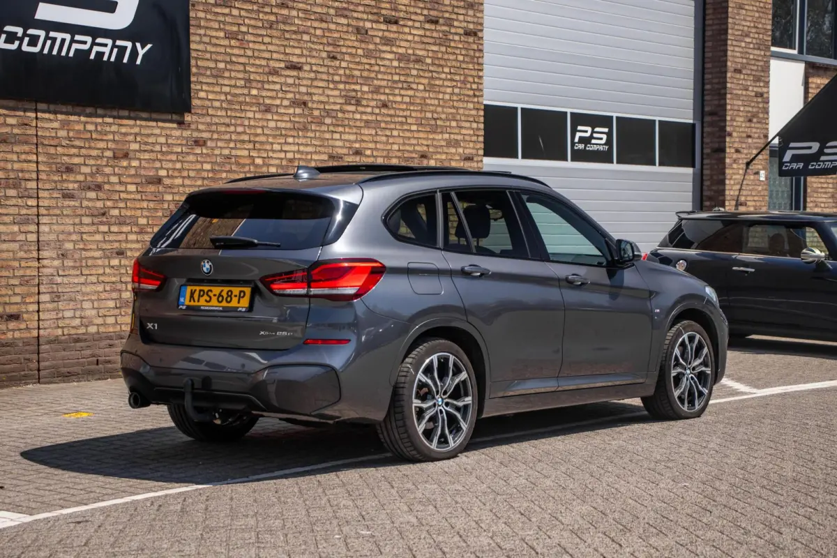 xDrive25e M-Sport, Pano, Leder, ACC, Carplay, H&K