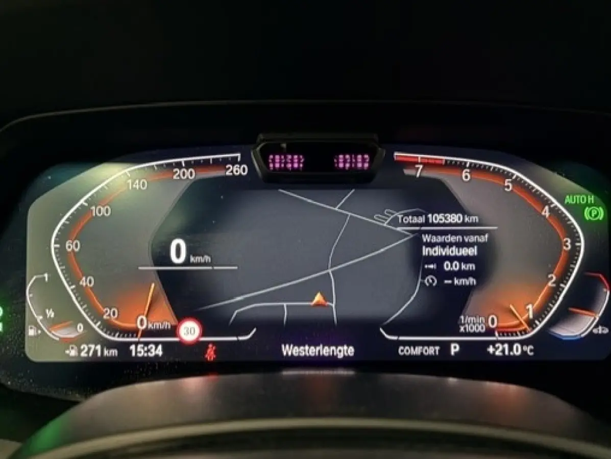 xDrive40i M-SPORT ** LED, NAVI+, LEDER, PANO, TREKH, MEMORY, HuD, 21-inch LMV ** UNFALLFREI - VOL. BMW ONDERH. ** ** INFORMEER OOK NAAR ONZE AANTREKKELIJKE FINANCIAL-LEASE TARIEVEN **
