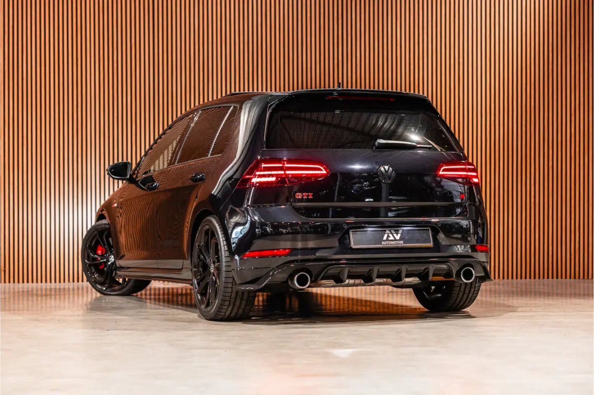 2.0 TSI 290 PK GTI TCR | Panorama | ACC | Camera | CarPlay | Navigatie | Stoelverwarming | Virtual Cockpit | Keyless Go | Nieuwe APK