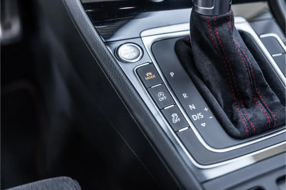 2.0 TSI 290 PK GTI TCR | Panorama | ACC | Camera | CarPlay | Navigatie | Stoelverwarming | Virtual Cockpit | Keyless Go | Nieuwe APK