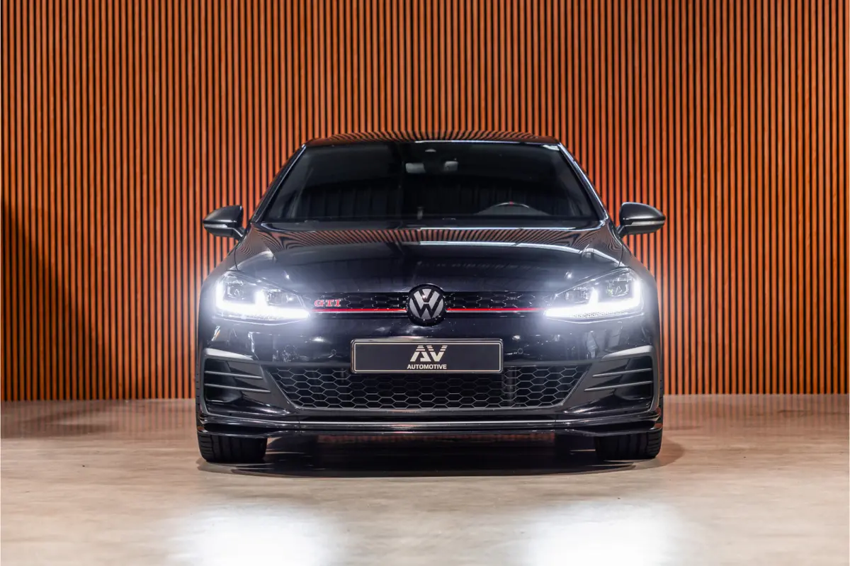 2.0 TSI 290 PK GTI TCR | Panorama | ACC | Camera | CarPlay | Navigatie | Stoelverwarming | Virtual Cockpit | Keyless Go | Nieuwe APK