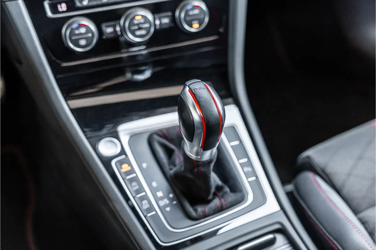 2.0 TSI 290 PK GTI TCR | Panorama | ACC | Camera | CarPlay | Navigatie | Stoelverwarming | Virtual Cockpit | Keyless Go | Nieuwe APK