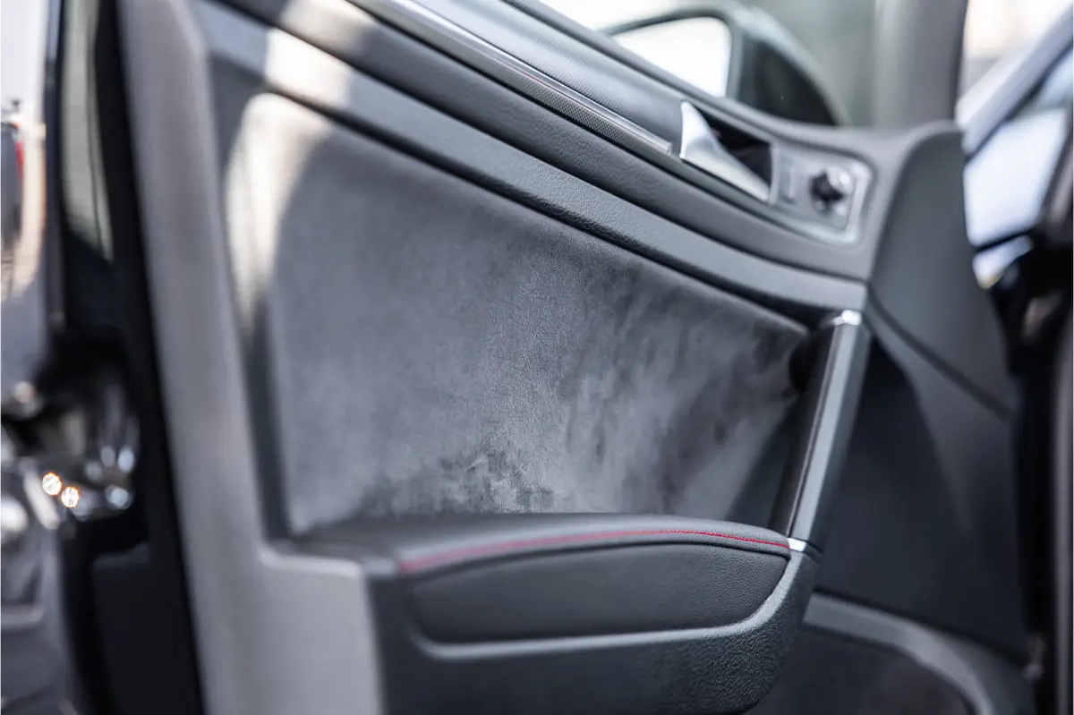 2.0 TSI 290 PK GTI TCR | Panorama | ACC | Camera | CarPlay | Navigatie | Stoelverwarming | Virtual Cockpit | Keyless Go | Nieuwe APK