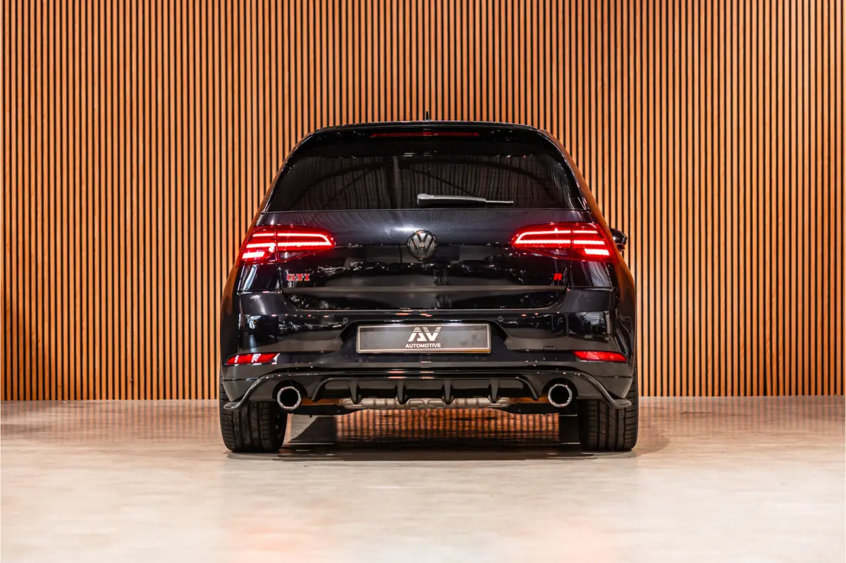 2.0 TSI 290 PK GTI TCR | Panorama | ACC | Camera | CarPlay | Navigatie | Stoelverwarming | Virtual Cockpit | Keyless Go | Nieuwe APK