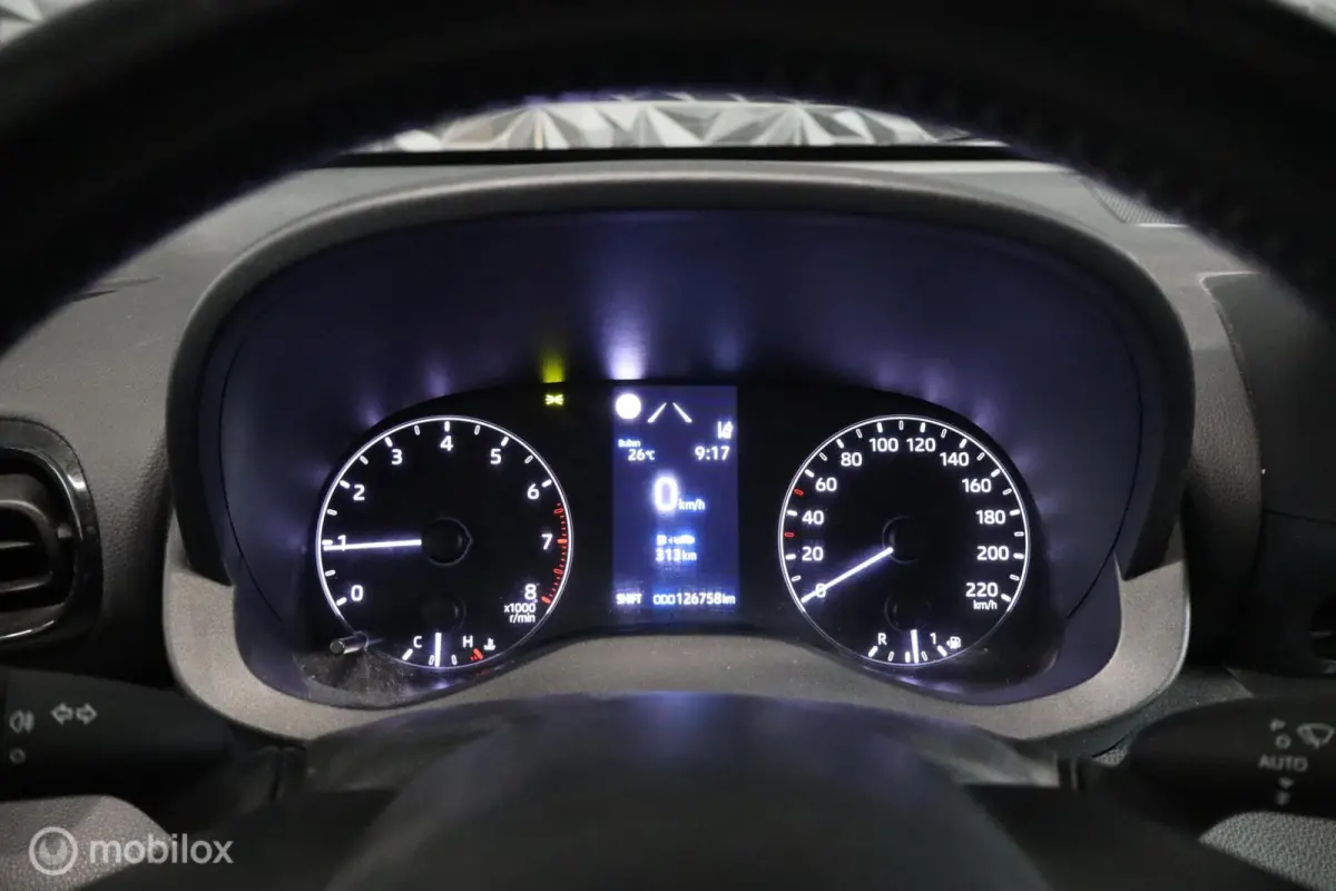 1.0 VVT-i Active | Keyless | Camera | Carplay |