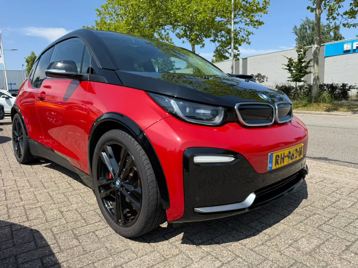 S Launch Edition 94Ah 33 kWh, Panodak, Leder, Navi, Camera, NAP