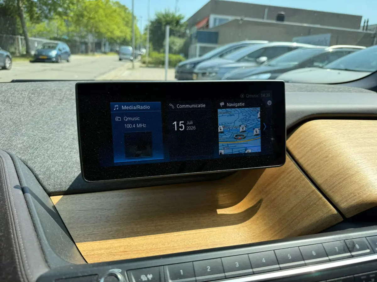 S Launch Edition 94Ah 33 kWh, Panodak, Leder, Navi, Camera, NAP