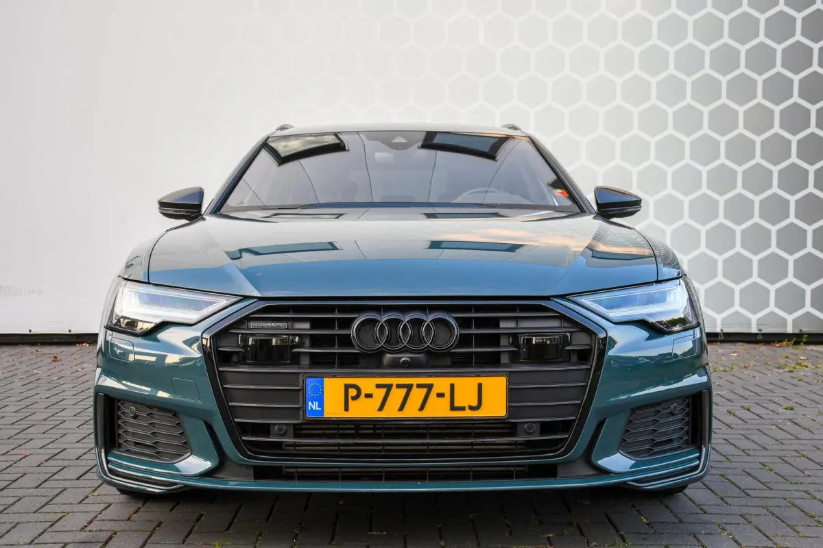55 TFSI e quattro Competition