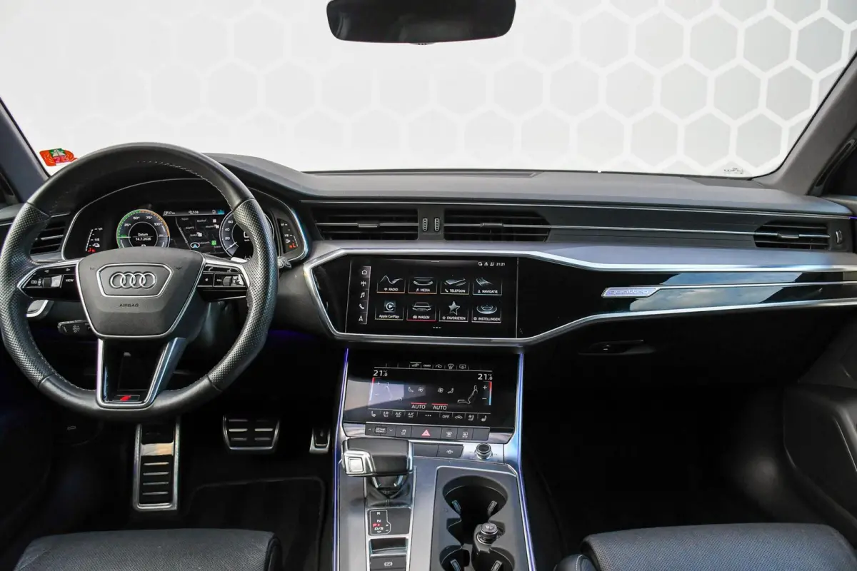 55 TFSI e quattro Competition