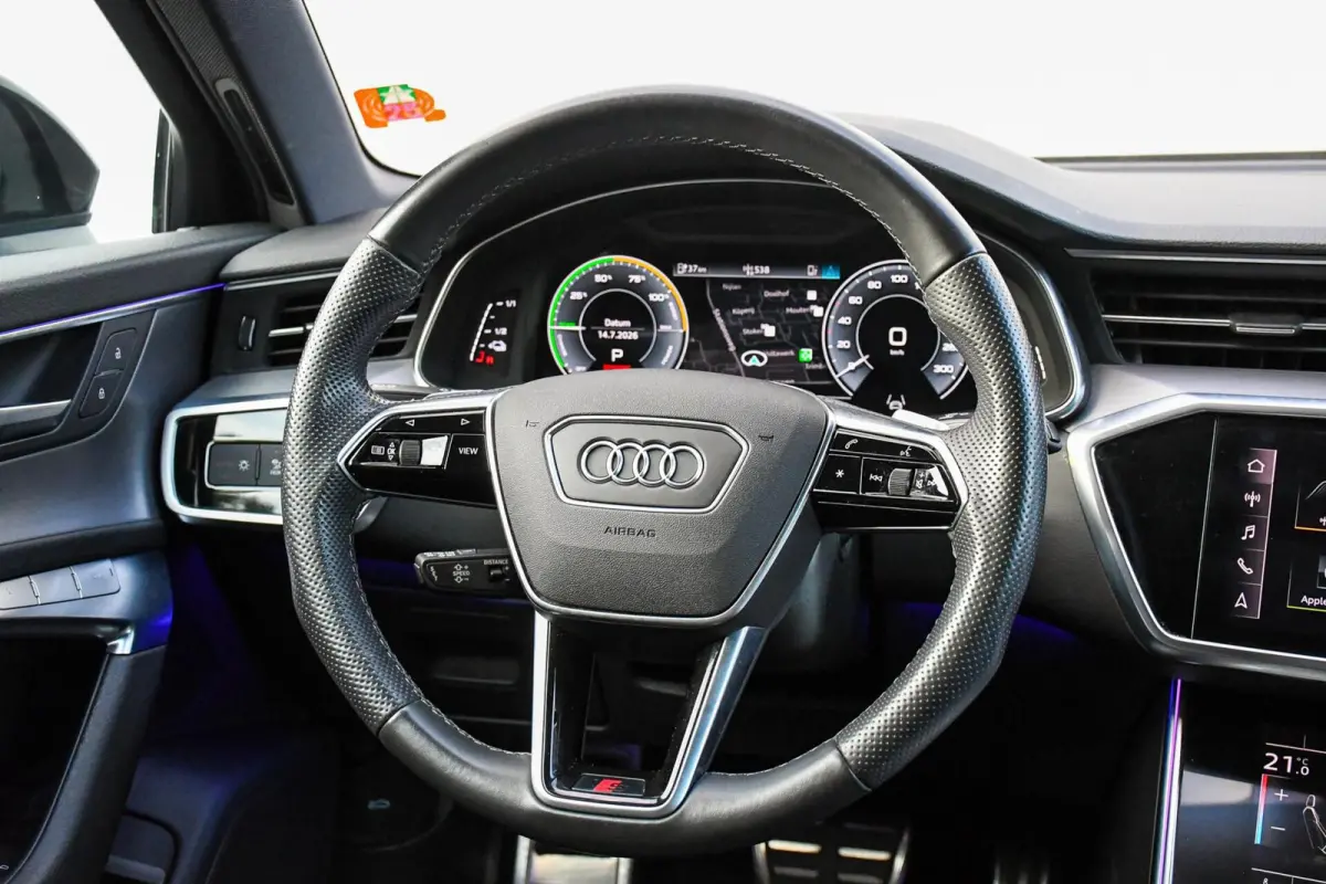 55 TFSI e quattro Competition