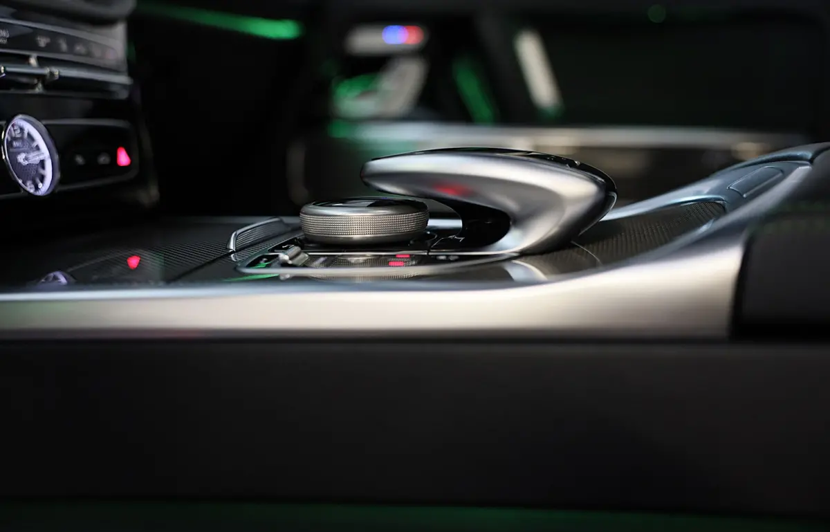 63 Manufaktur / Olijf Groen / Carbon / Massage / Memory / 360 Camera / Lane Assist / BURMESTER / Open Dak