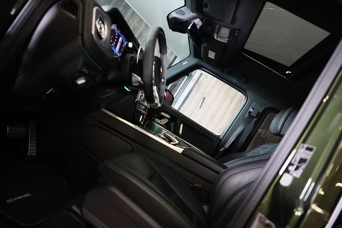 63 Manufaktur / Olijf Groen / Carbon / Massage / Memory / 360 Camera / Lane Assist / BURMESTER / Open Dak
