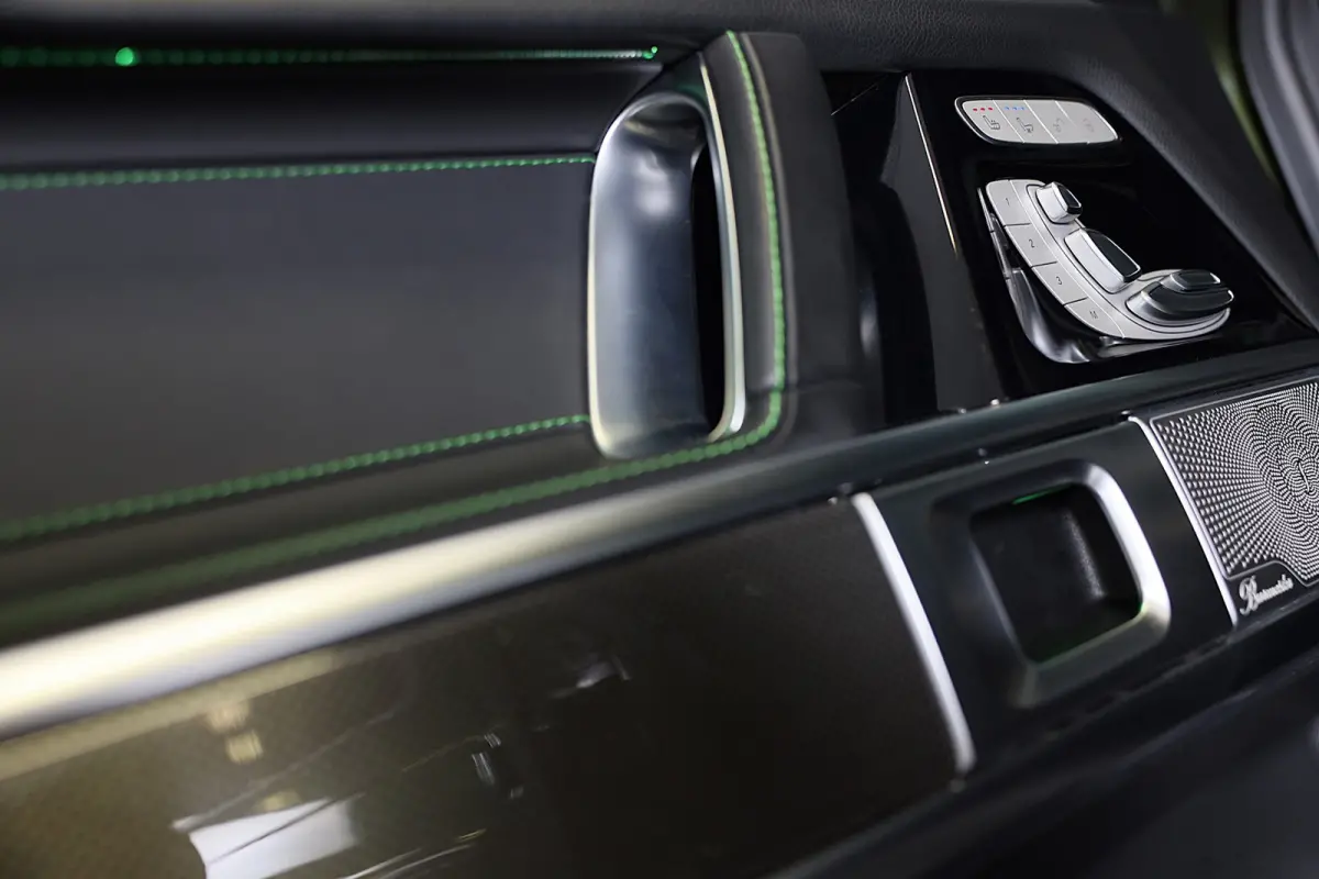 63 Manufaktur / Olijf Groen / Carbon / Massage / Memory / 360 Camera / Lane Assist / BURMESTER / Open Dak