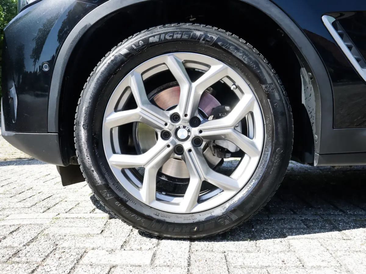 xDrive20d High Executive 2e-Eig. & Keurig-Onderh. BOVAG-Garantie.